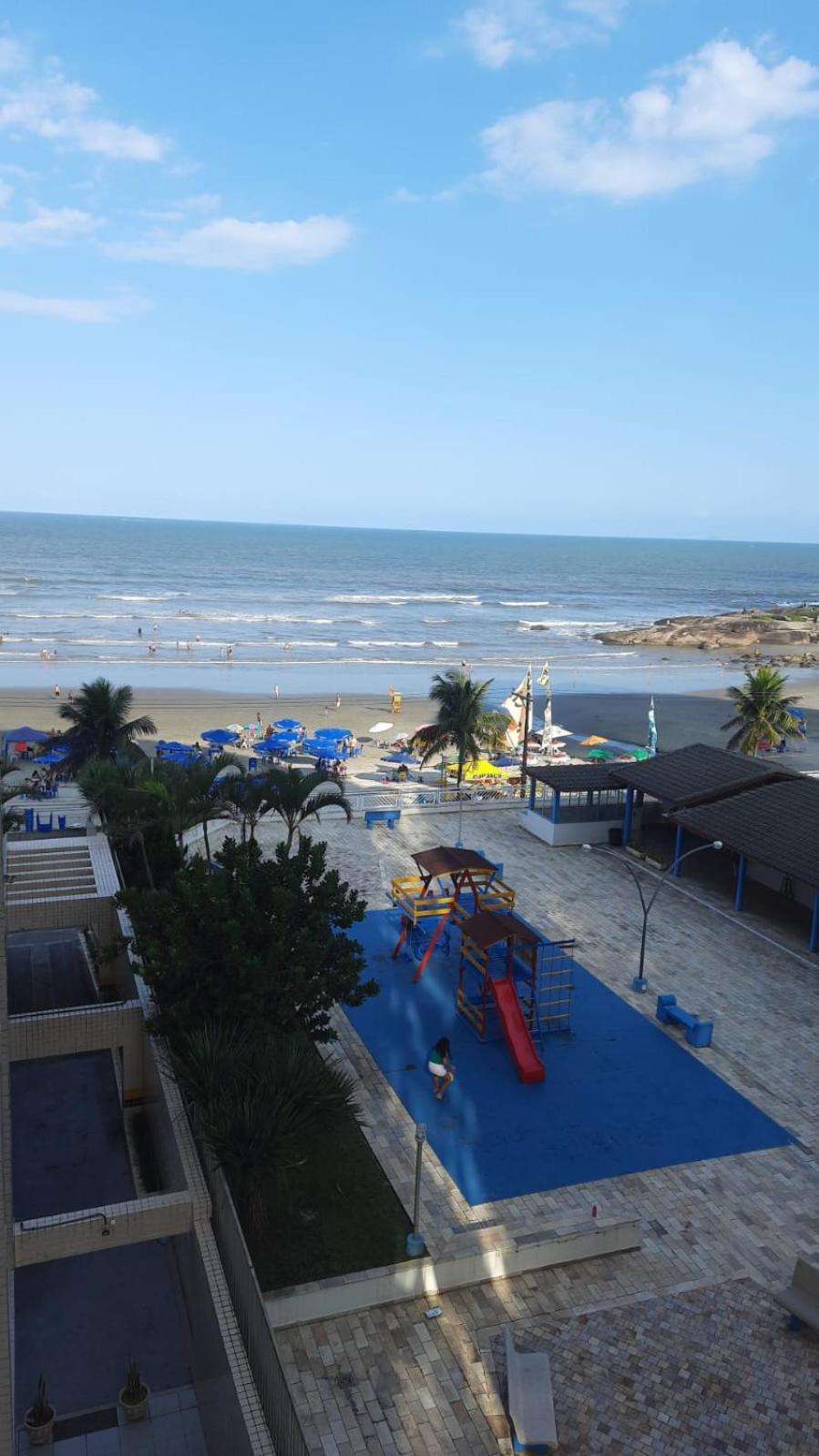 Apartamento, Ampla Sacada Com Vista O Mar! Itanhaem